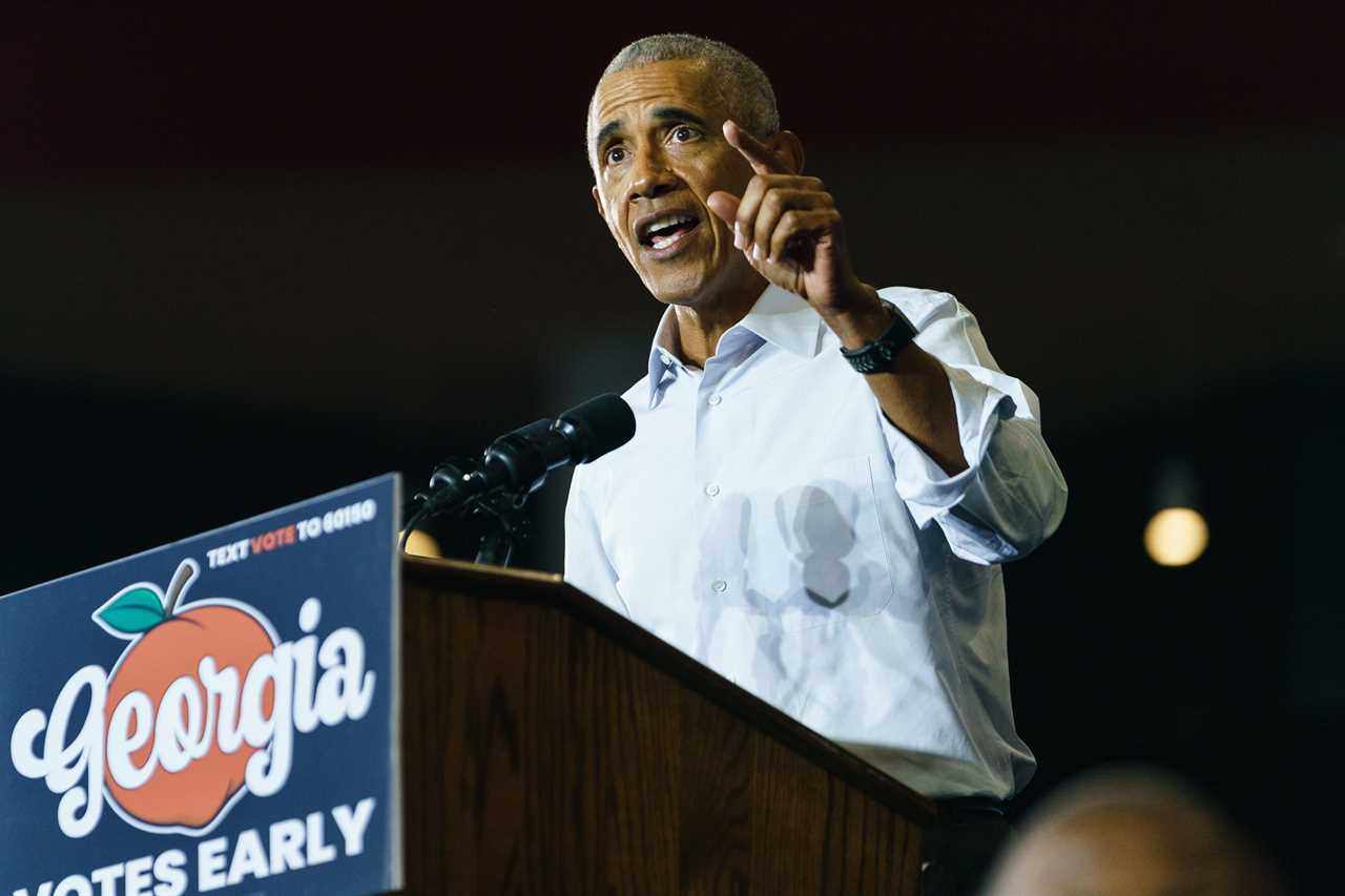 Former President Barack Obama speaks at a campaign event for Georgia Democrats on October 28, 2022 in College Park, Georgia.