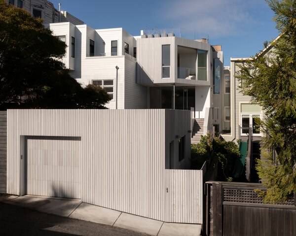 A San Francisco Victorian Conceals a Striking Rear Extension—and a Rooftop Hot Tub