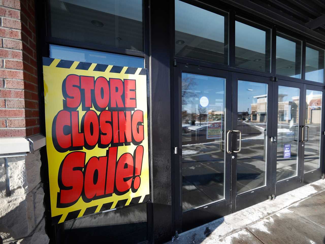 store closing