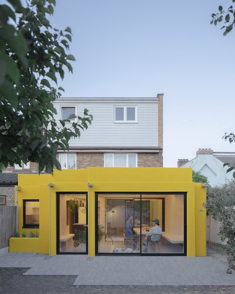 This London Terrace Home’s Prefab Addition Is Just Bananas