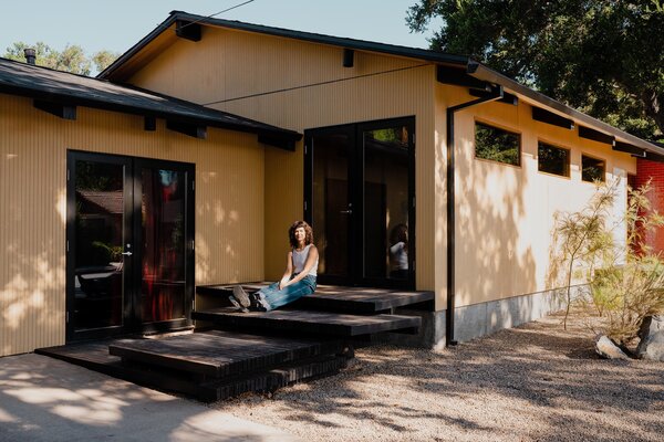 Ren von Hasseln studied architecture before founding Ren Ceramics, and she drew from both experiences as she transformed her midcentury ranch house in Ojai, California. Ren led the renovation of the property and crafted ceramic details found throughout the interior.