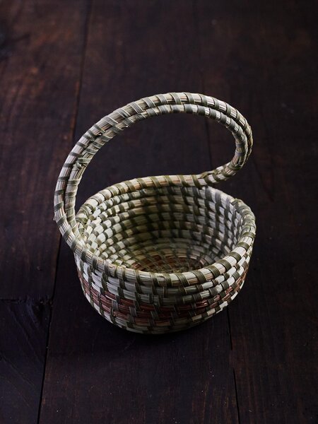 Craftspeople have been hand-sewing sweetgrass baskets on the Carolina coast for more than 300 years. Nakia Wigfall of Mount Pleasant, South Carolina, says that her creations can take months to produce, and such pieces can sell for thousands of dollars.