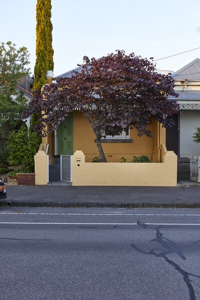 She Loved Her Neighborhood, So She Expanded Her Existing Terrace Home to Age in Place