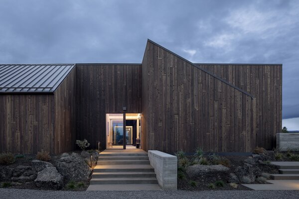 An SF Couple Erect a Hashtag-Shaped Home in the High Desert