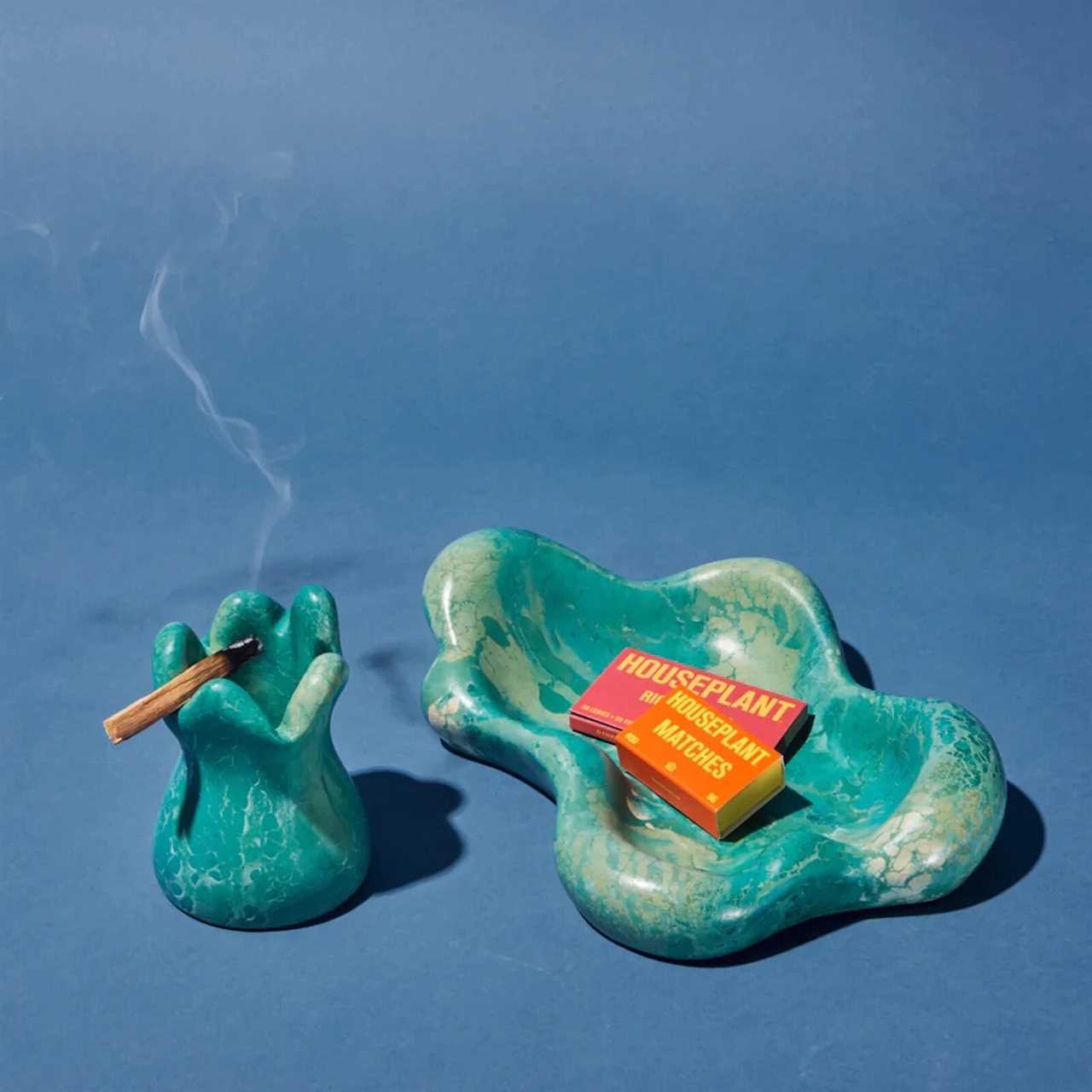 Some Chic Gifts For the Adult Weed Aficionado That Don’t Evoke a Headshop