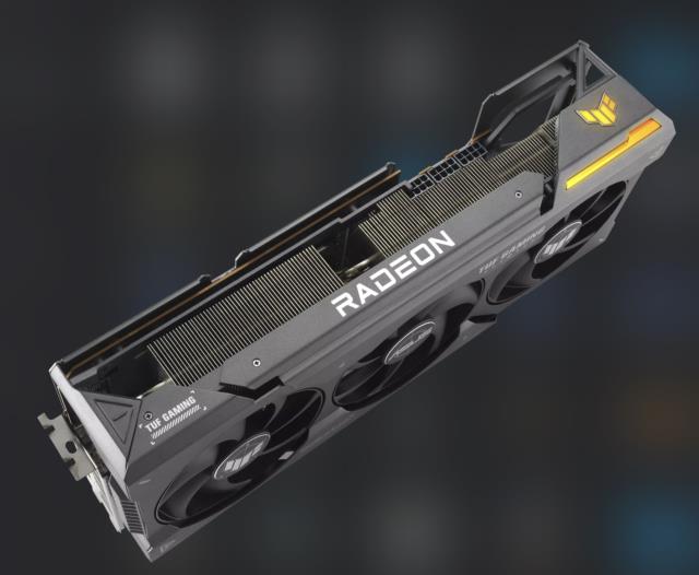 The AMD Radeon RX 7900 XTX Is Much Smaller Than the RTX 4080