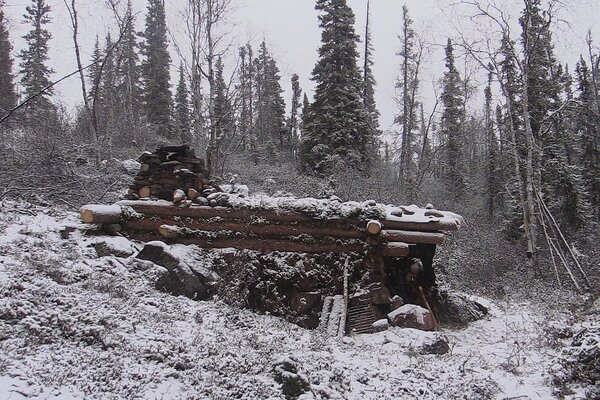 Roland Welker’s Rock House, as seen on Season 7 of ‘Alone.’