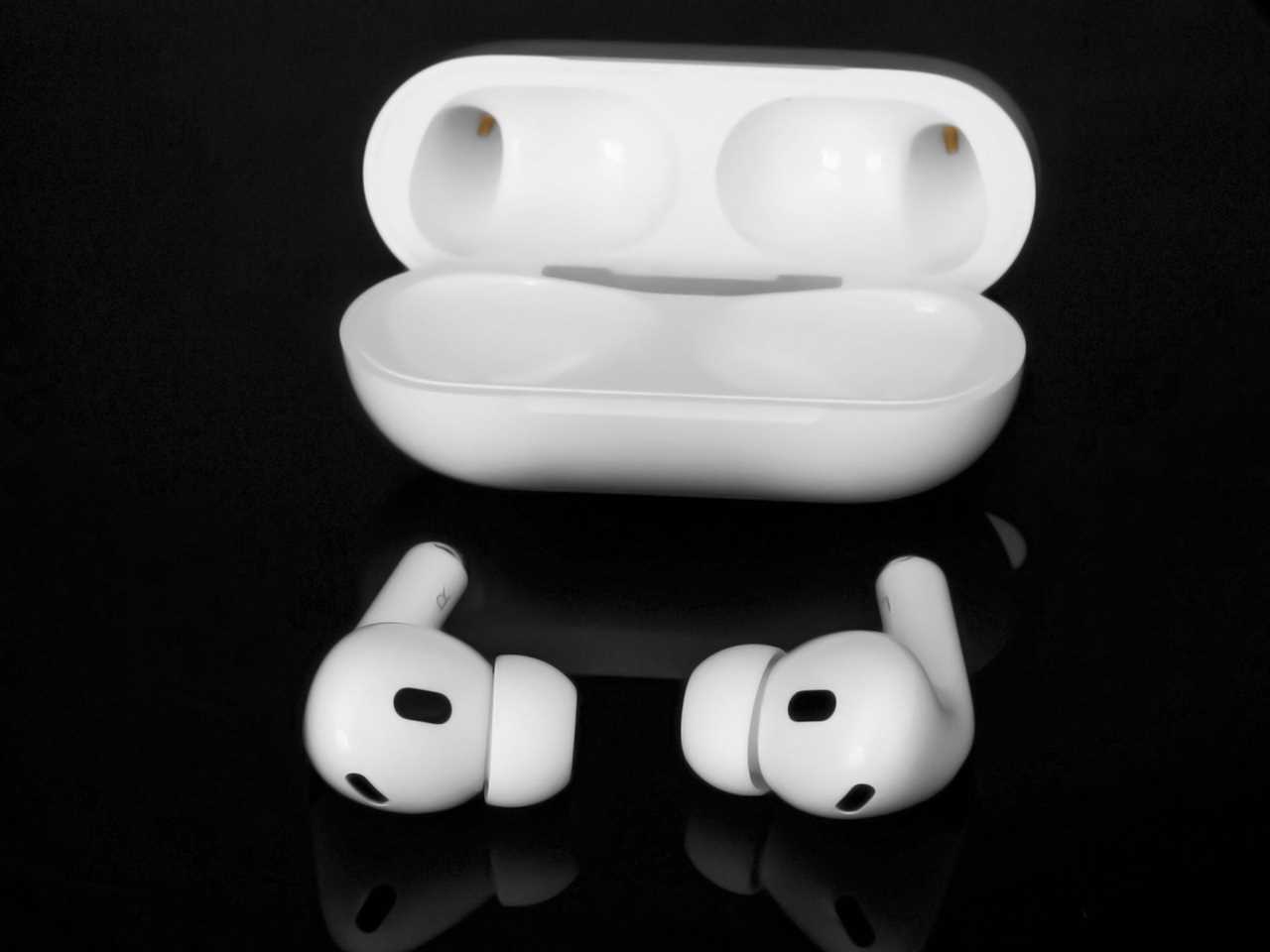 Apple AirPods Pro 2nd-gen