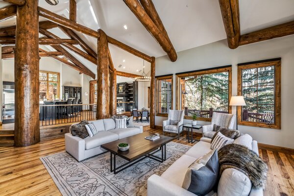 A Bachelor Gulch Cabin  With Ski-in Access and    Après-ski Amenities Asks $11M