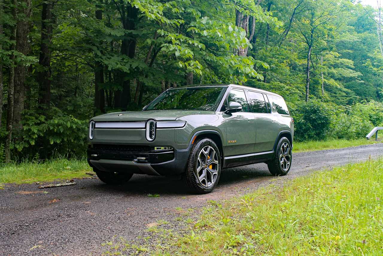 The Rivian R1S electric SUV.