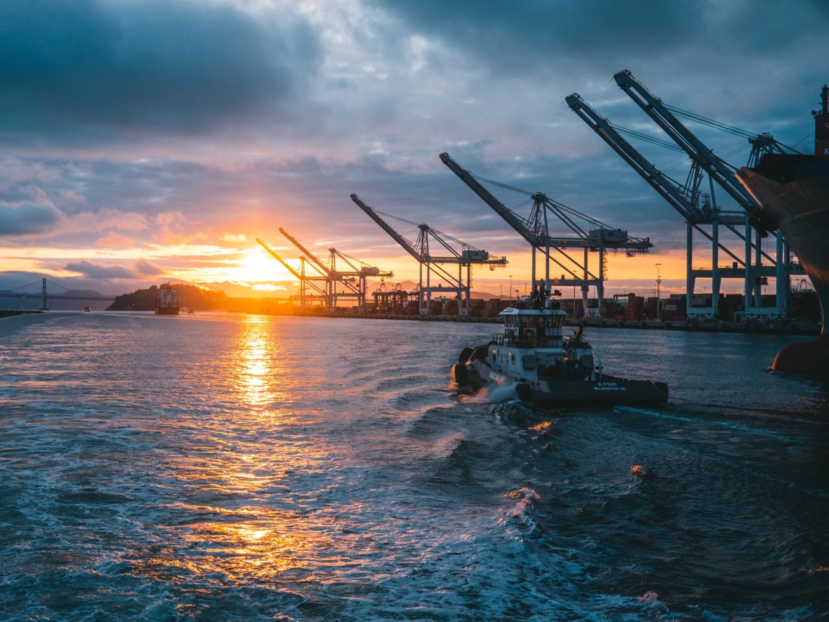 the port of oakland during sunrise