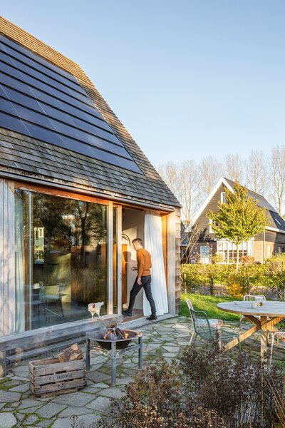 An Architect Couple Trade Size for Sustainability in Their Family’s Amsterdam Home