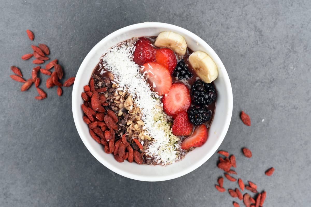 acai bowl with fruit toppings at restaurants in lowell ma