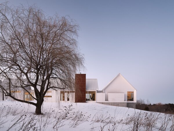 A Snow-White Home in Rural Ontario Freshens Up the Farmhouse Look