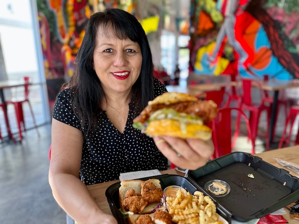 Insider reporter Nancy Luna tries Dave’s Hot Chicken