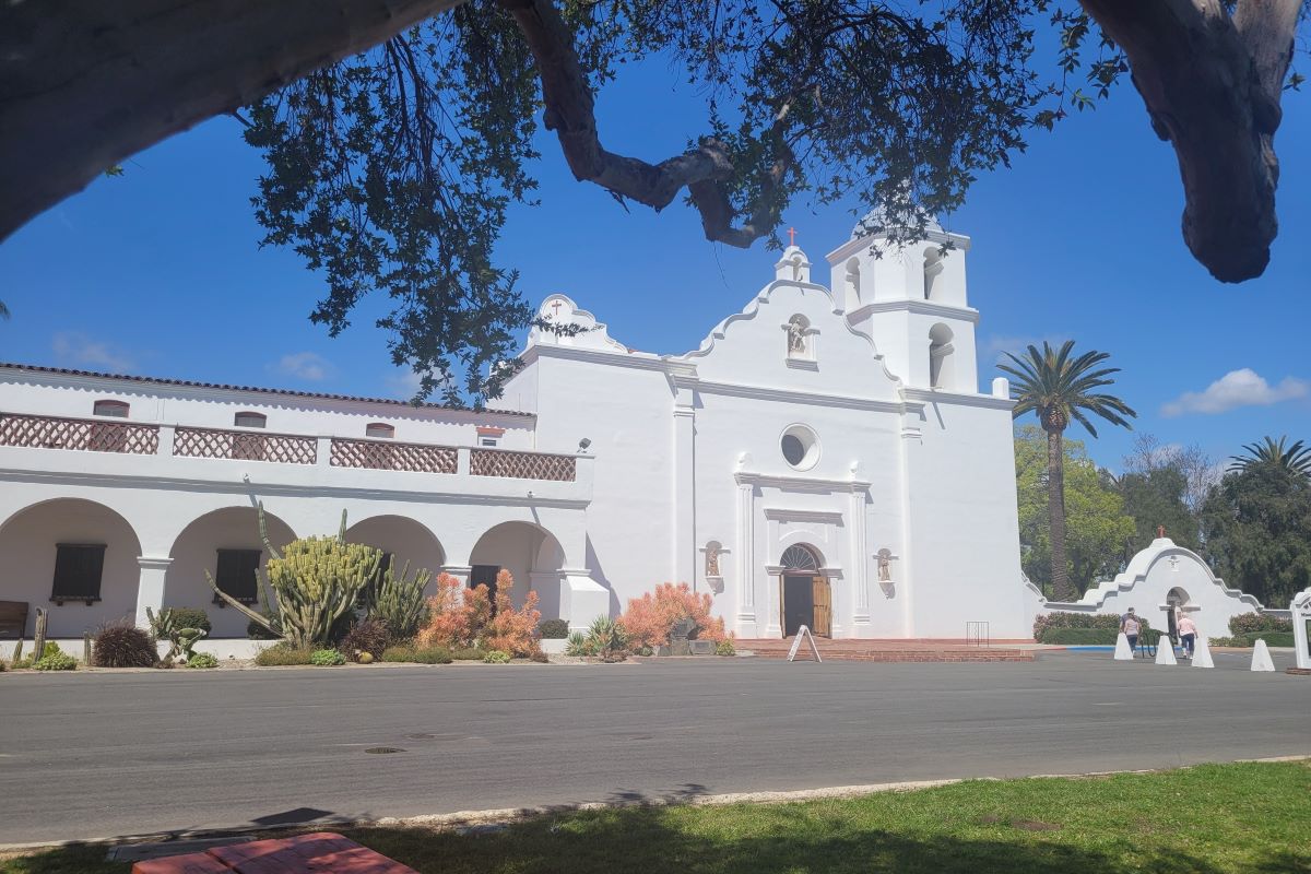 mission san luis rey