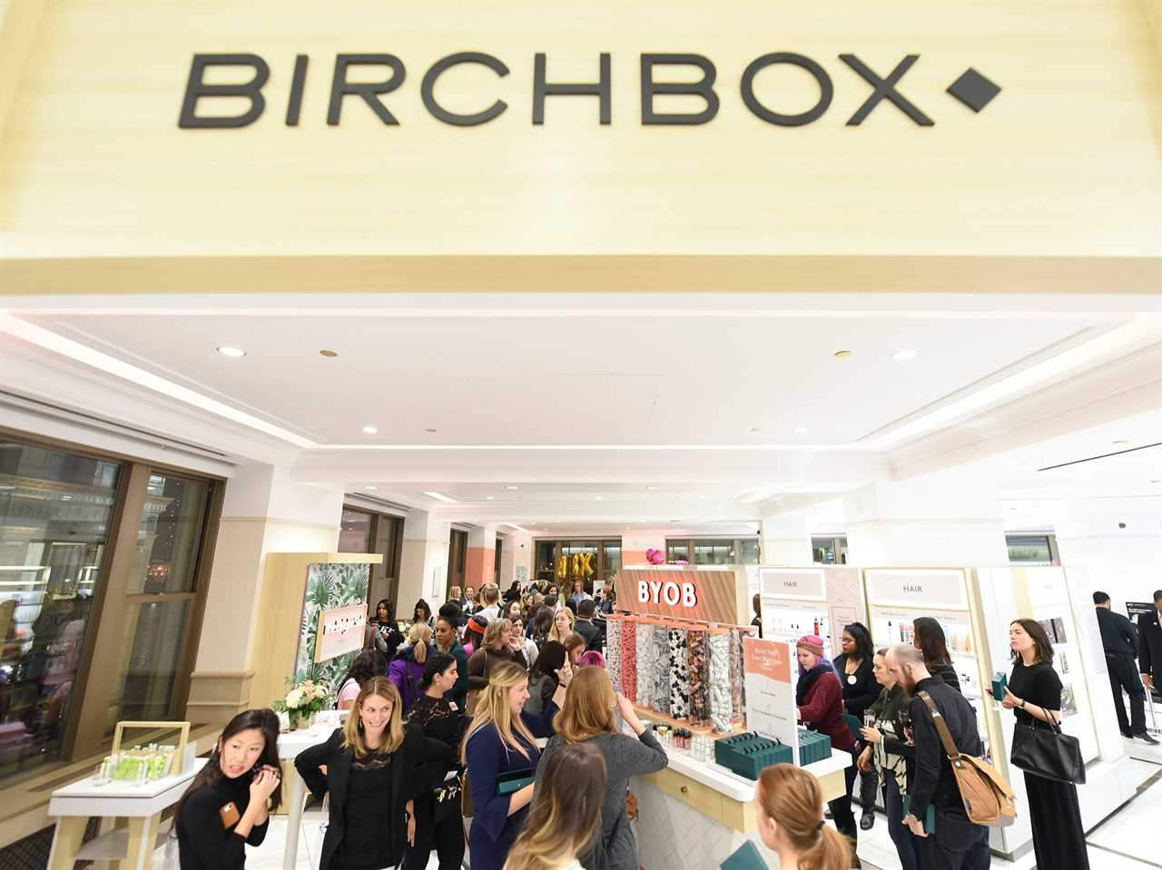 birchbox retail store CHICAGO, IL - DECEMBER 11: Guests celebrate the arrival of the Birchbox retail experience at Walgreens in Chicago (410 N. Michigan Ave.) on December 11, 2018 in Chicago, Illinois. (Photo by Daniel Boczarski/Getty Images for Walgreens)