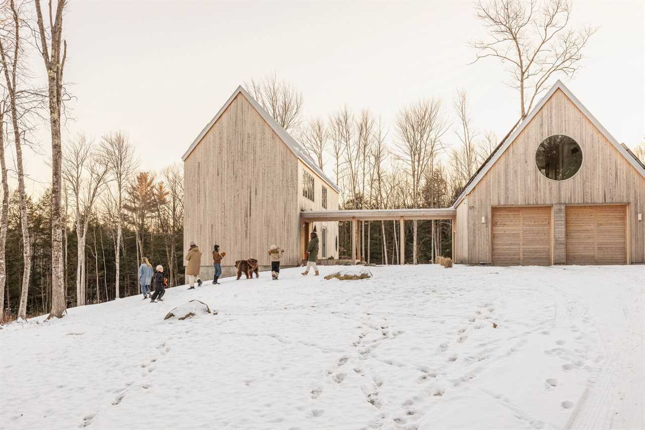 Budget Breakdown: A Maine Family Build Their First Home With $500K—and Plenty of Helping Hands