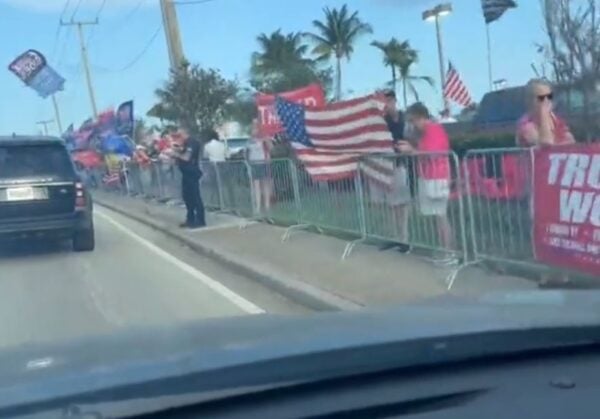 HUNDREDS of Trump Supporters Line Palm Beach Highway to Greet President Trump back from NYC Sh*thole (VIDEO)