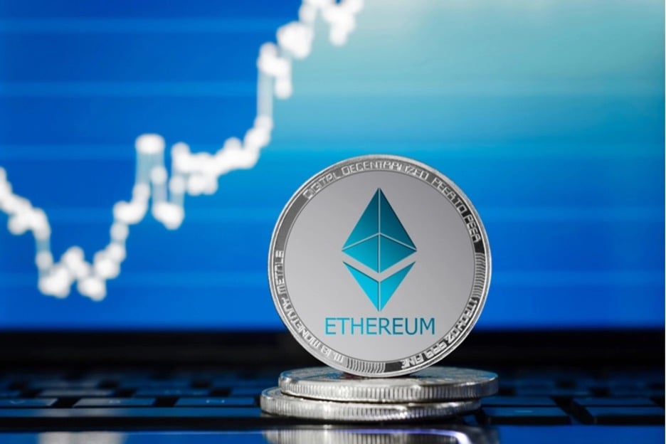 What advantages does Ethereum’s decentralized financial system offer?