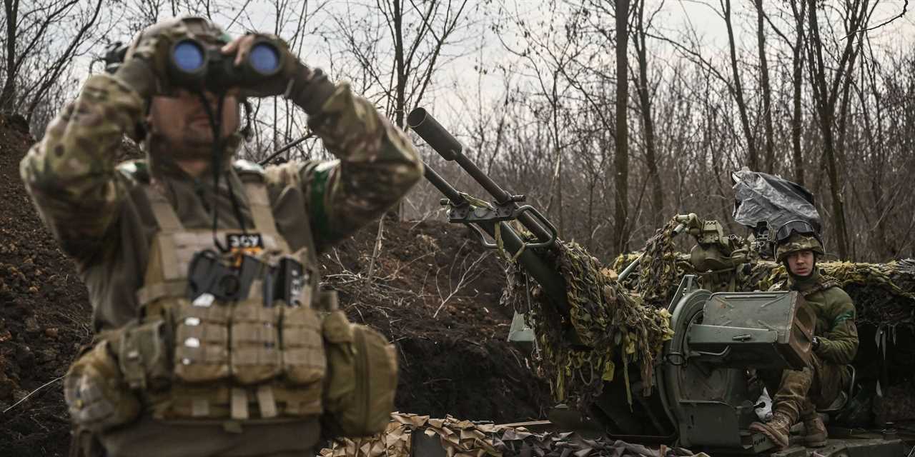 Ukrainian troops