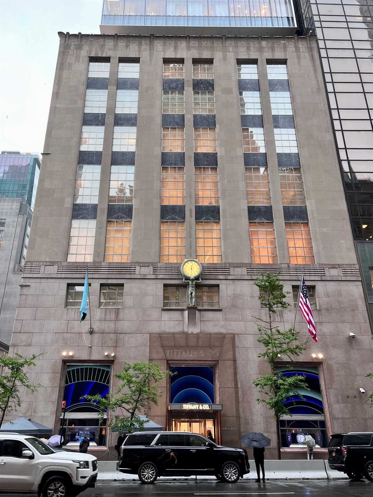 Exterior of Tiffany store on Fifth Avenue in New York City