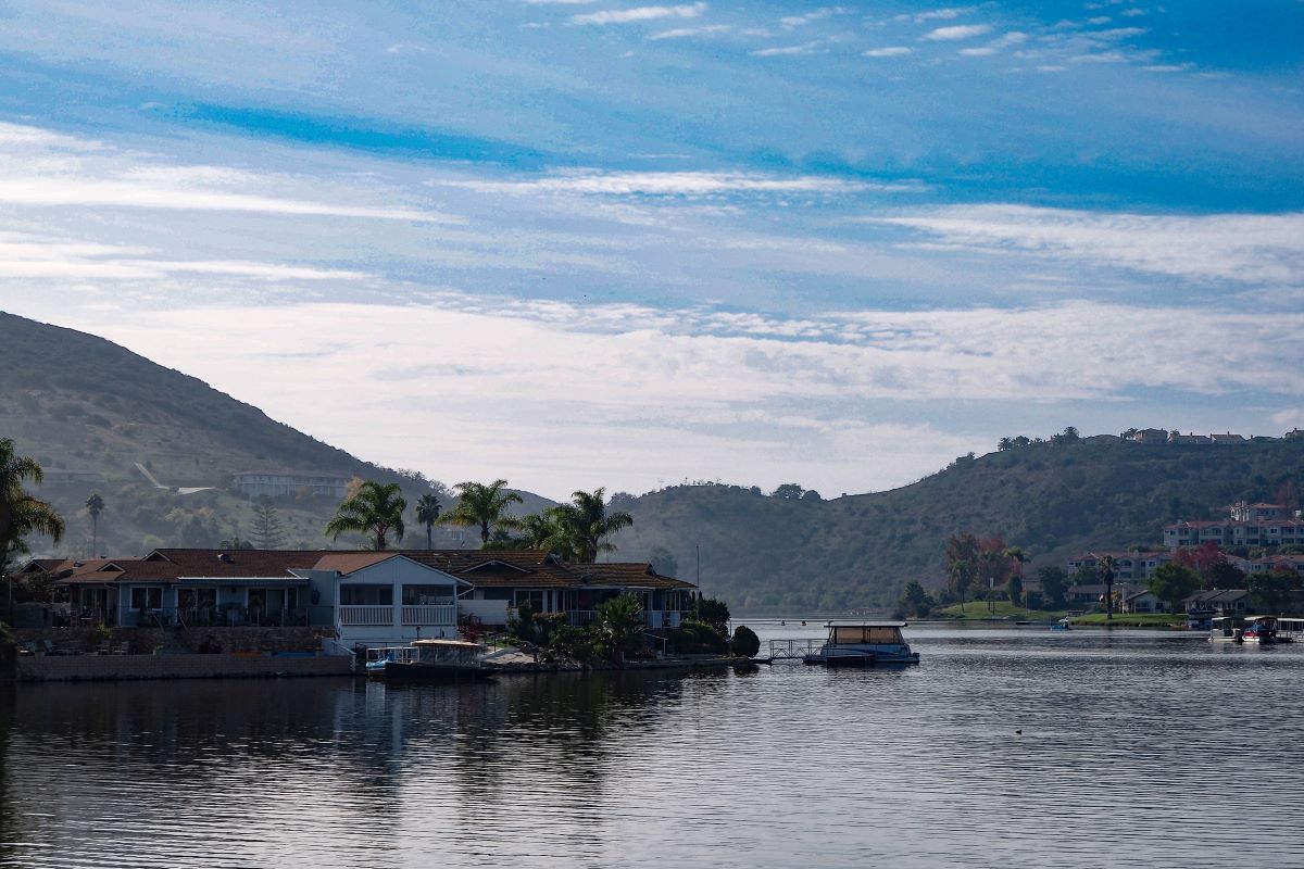 house on lake san marcos