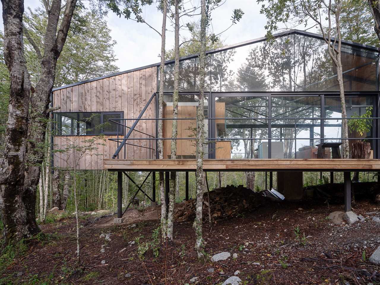 This Wood, Glass, and Metal Cabin Hovers Above the Forest Floor in Chile