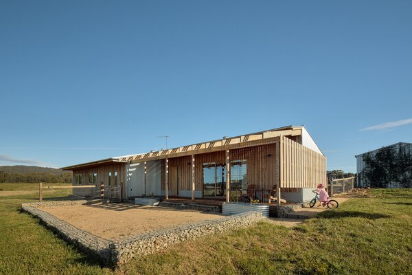 Corrugated Steel Gives This Off-Grid Home in Australia the Feel of a Farm Building