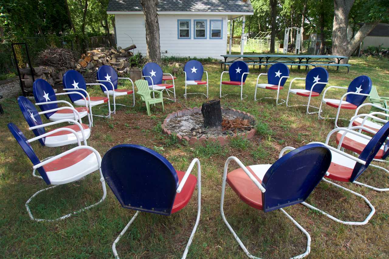 The fire pit at Lake Dallas Tiny Home Village.