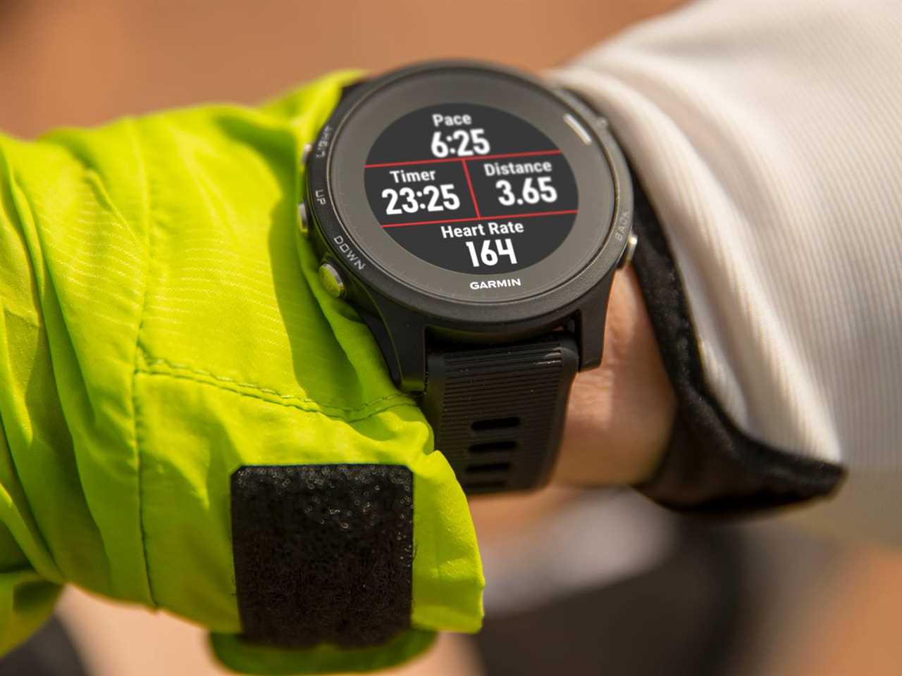 A person wearing the Garmin Forerunner 935.