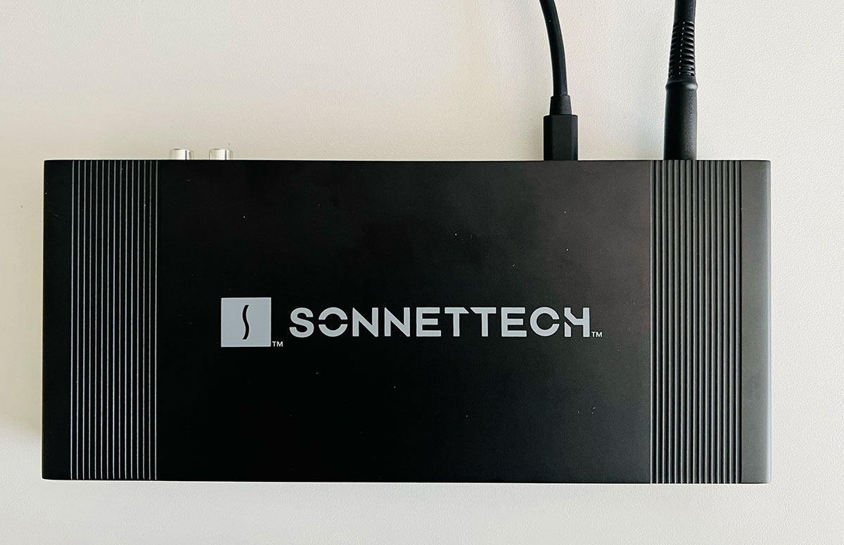 Sonnet Echo 20 Thunderbolt 4 SuperDock design