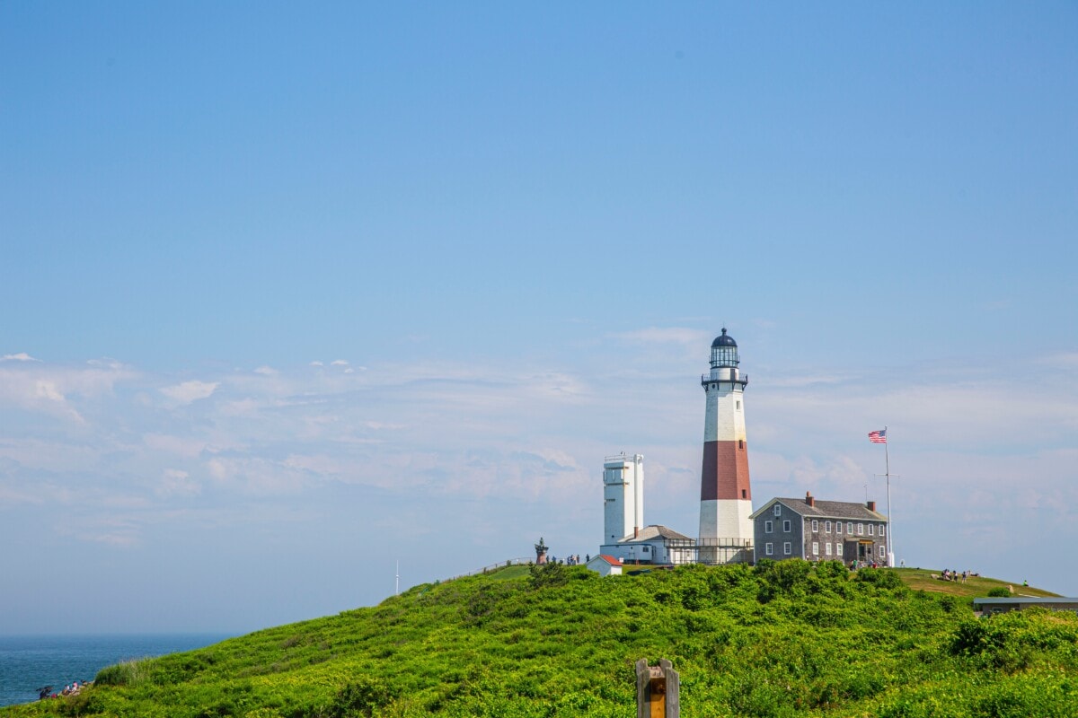 easthampton lighthouse with greenery