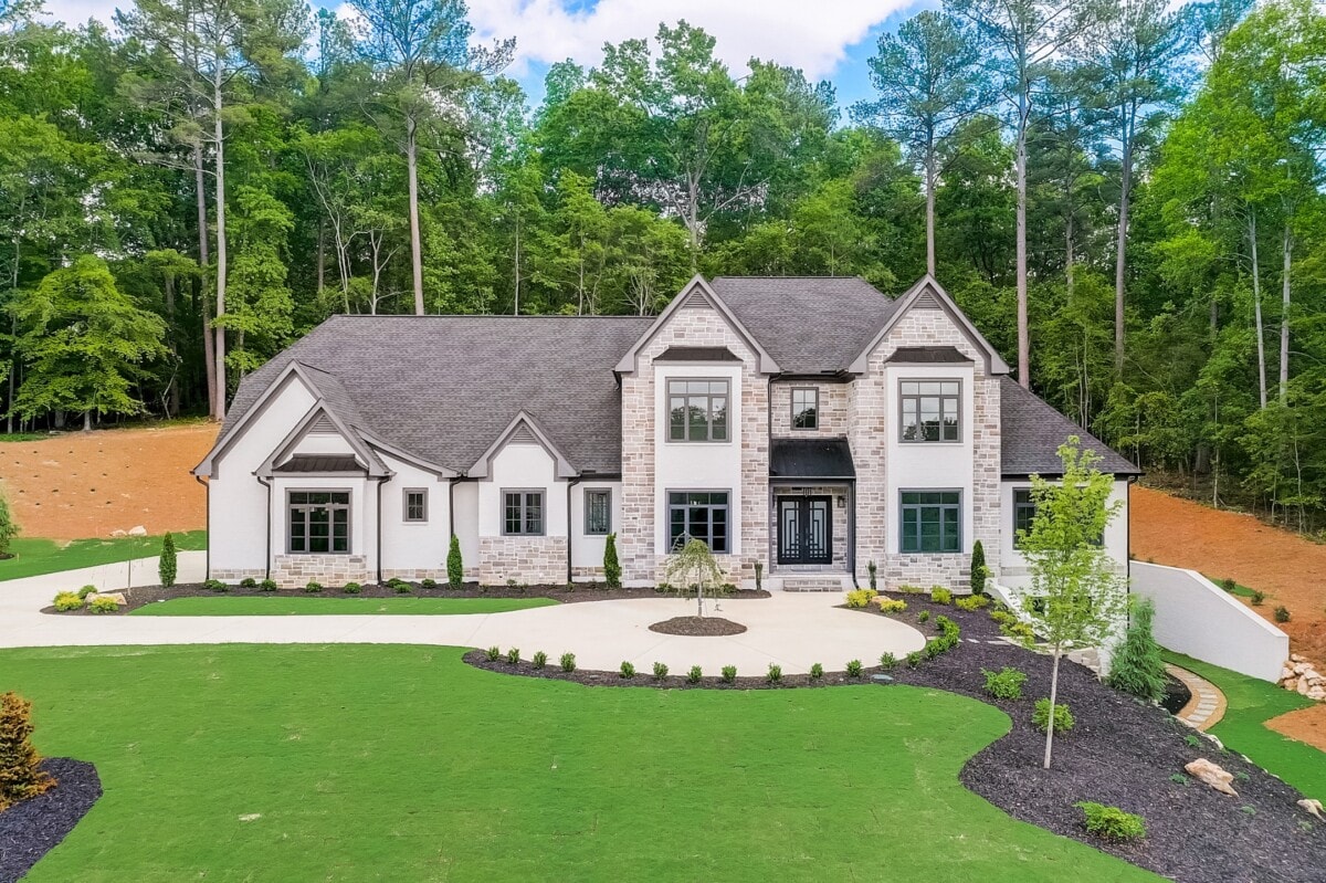 Luxury mansion in alabama