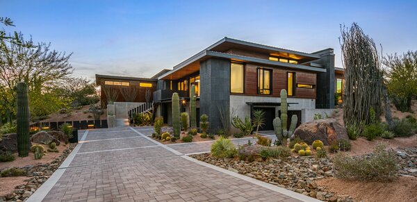 Enjoy Views of the Sonoran Desert From the Pool of This $7.5M Scottsdale Property