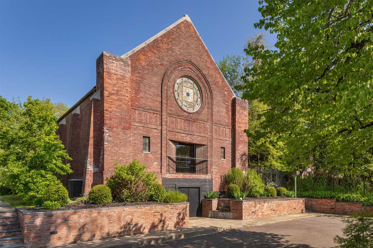 An exterior shot of The Abbey in Hudson, New York.