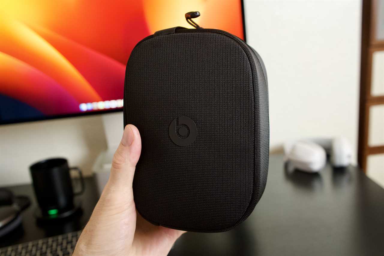 Beats Studio Pro case