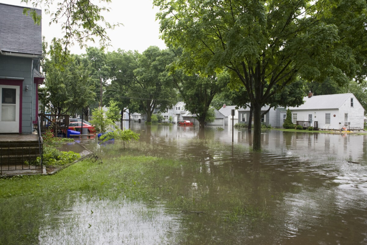 what-to-do-after-a-hurricane-1