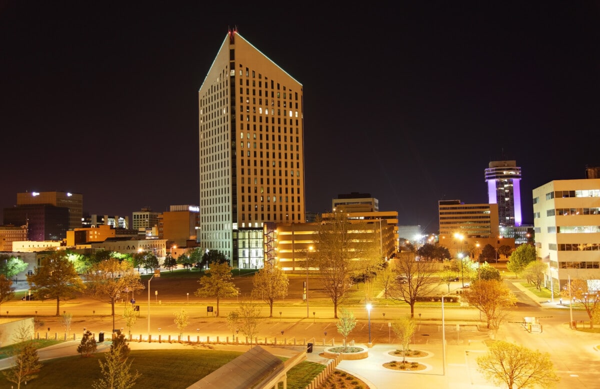 wichita kansas downtown at night_Getty