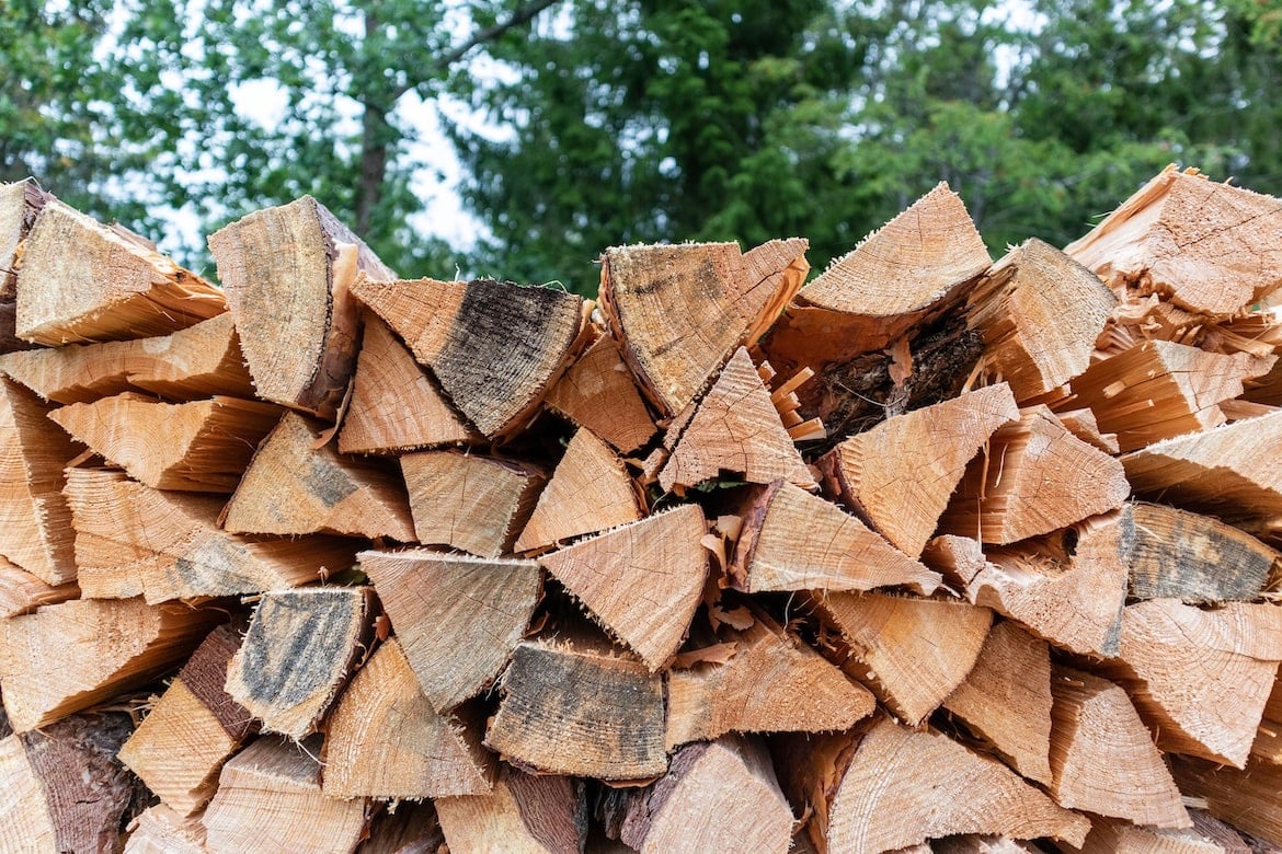 Top Tips for Selecting a Reliable Firewood Supplier