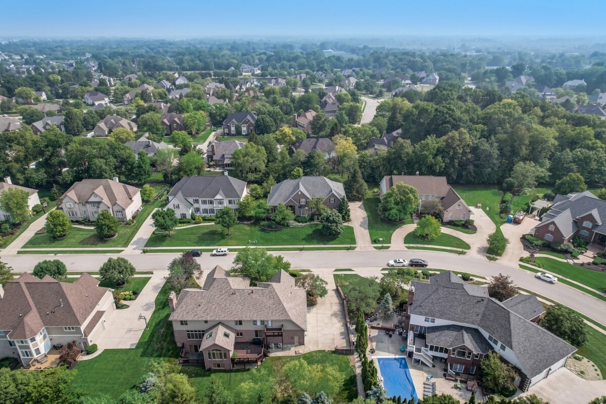 charming neighborhood in indiana