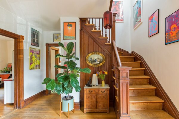 In Upstate New York, a Victorian House With a Wild Side Asks $750K