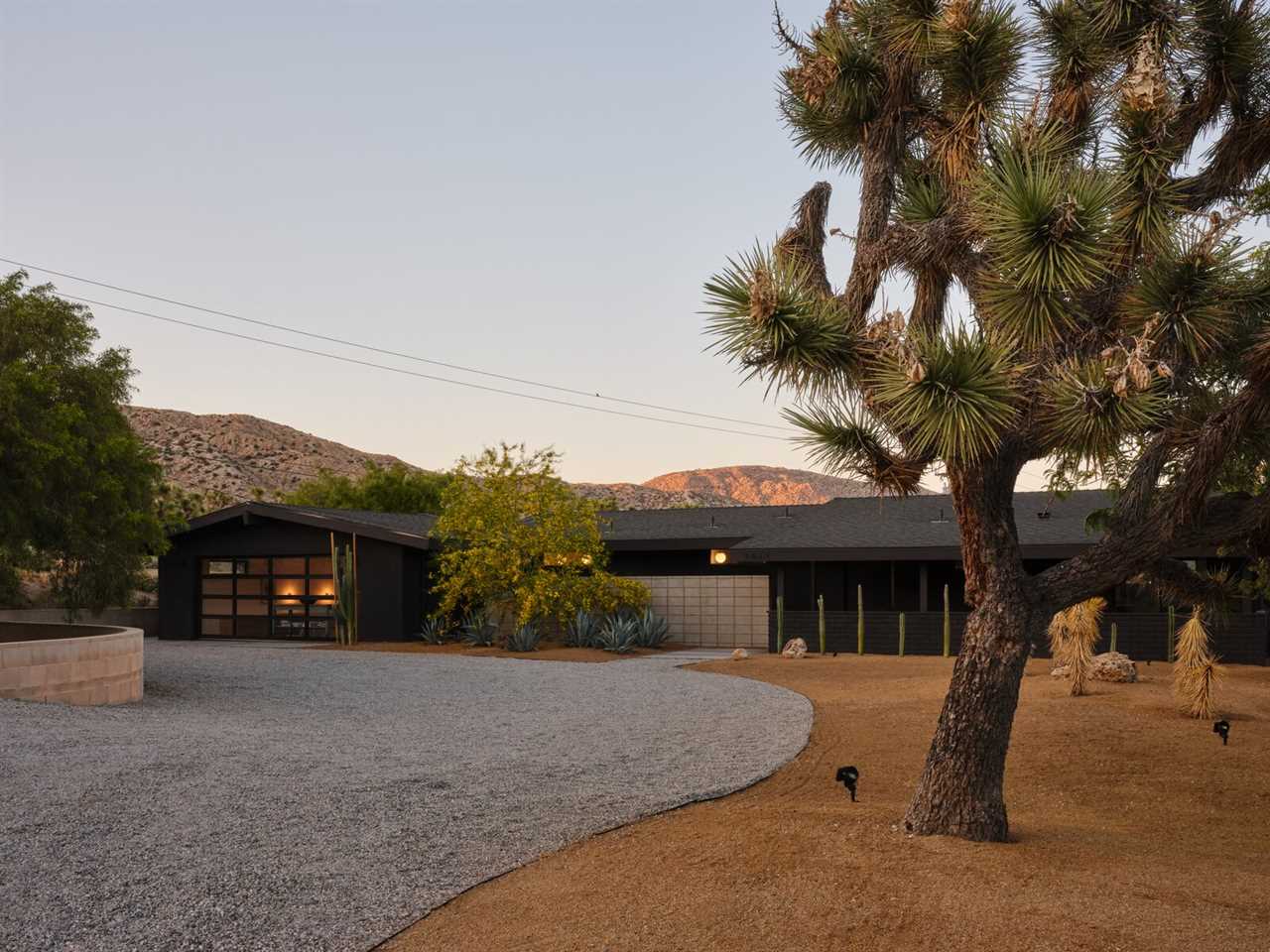 Budget Breakdown: For $404K, a First-Time Renovator Revives a Joshua Tree Midcentury