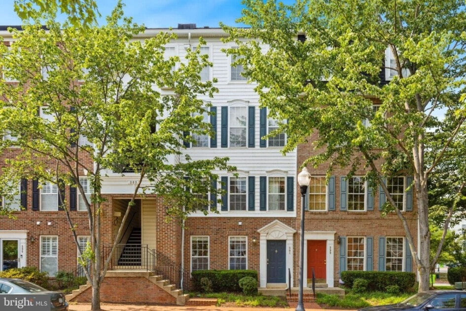 Townhomes in Alexandria, VA