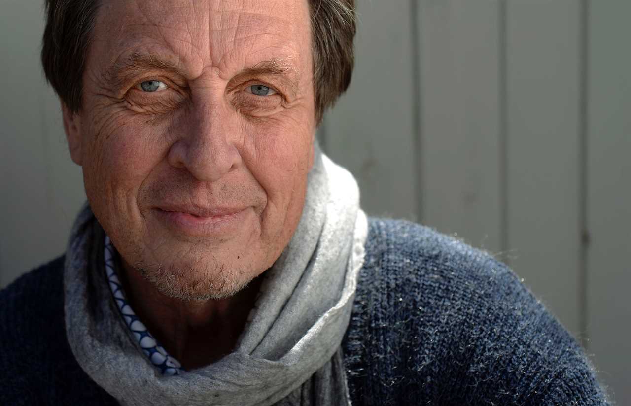 Elon Musk's dad, 77, says he'd have more kids — but only if he could find a woman under 35