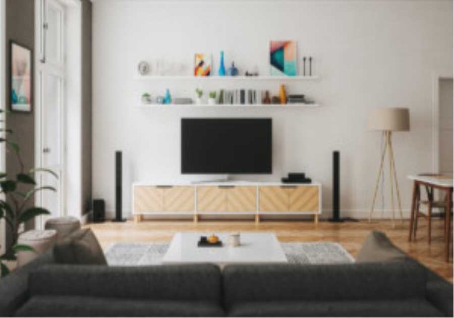Master the Mess: 5 Easy Tips for Organizing Wires and Cords in Your Home