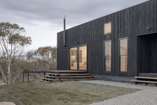 Oriented Strand Board Covers Almost Every Inch of This Australian Cabin’s Interiors