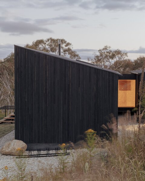 Oriented Strand Board Covers Almost Every Inch of This Australian Cabin’s Interiors