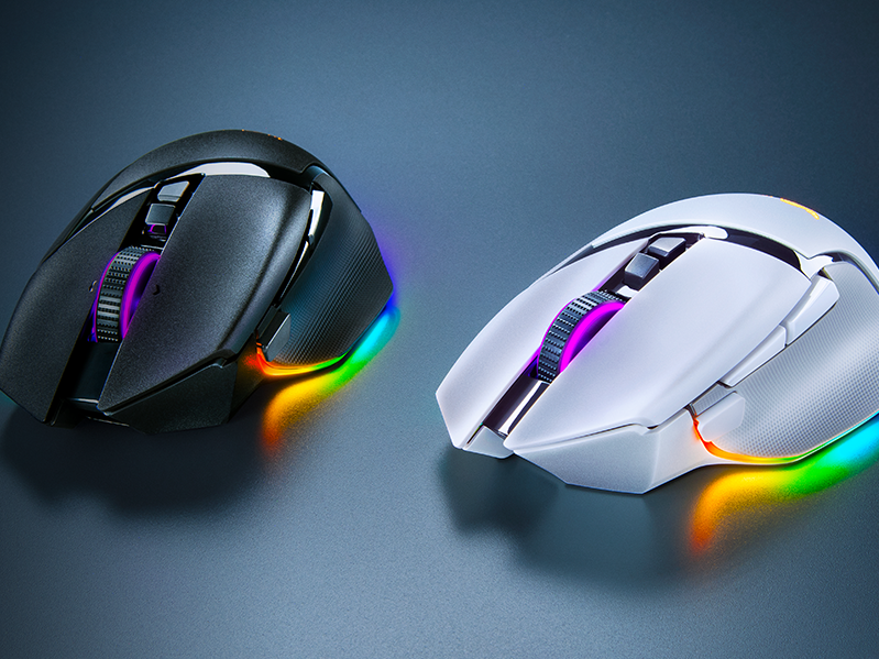 A black and white Basilisk V3 Pro gaming mouse side-by-side.