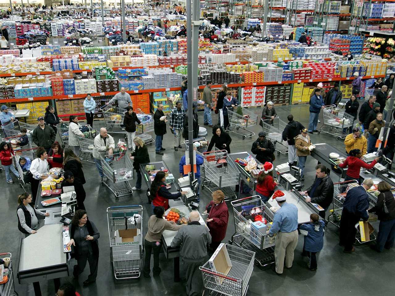 Aerial view of shoppers at crowded Costco store in 2004